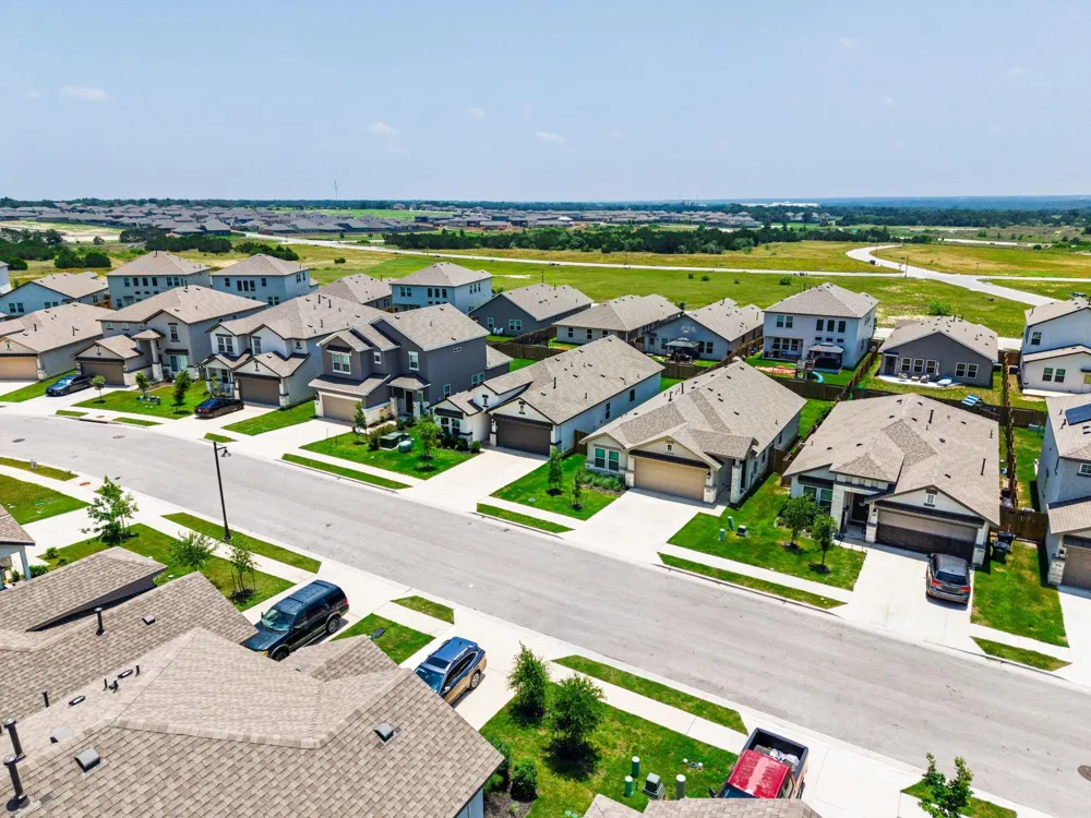 316 Windstar Road Liberty Hill, TX 78642