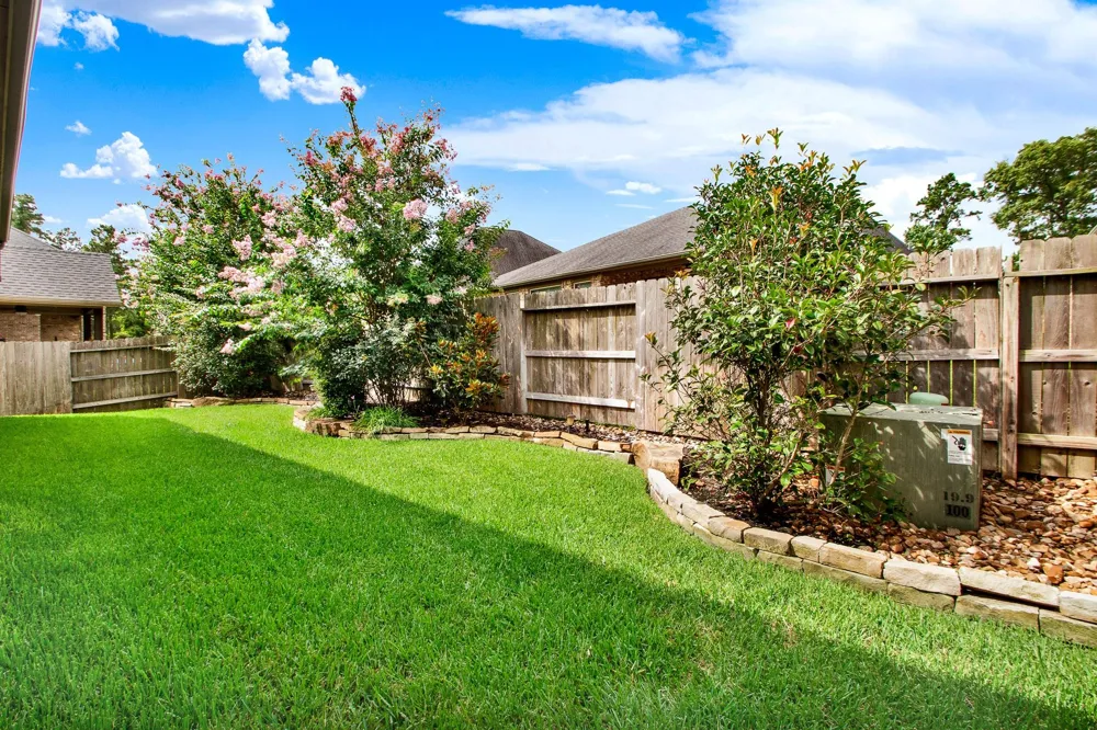510 Blossom Cove Court Pinehurst, TX 77362
