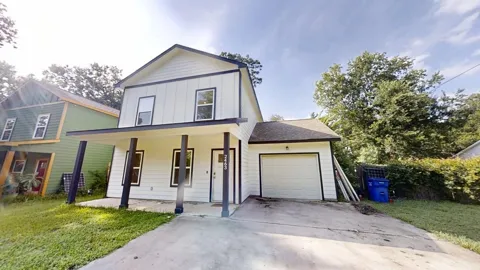 2463 Mohawk Bend