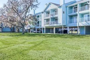 18617 Egret Bay Boulevard #1107 Webster, TX 77058