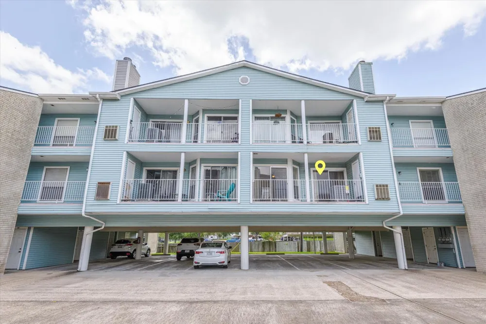 18617 Egret Bay Boulevard #1107 Webster, TX 77058