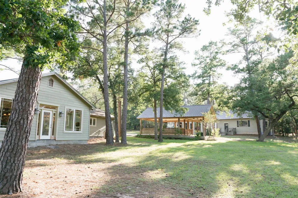 248 Jzj Lane La Grange, TX 78945
