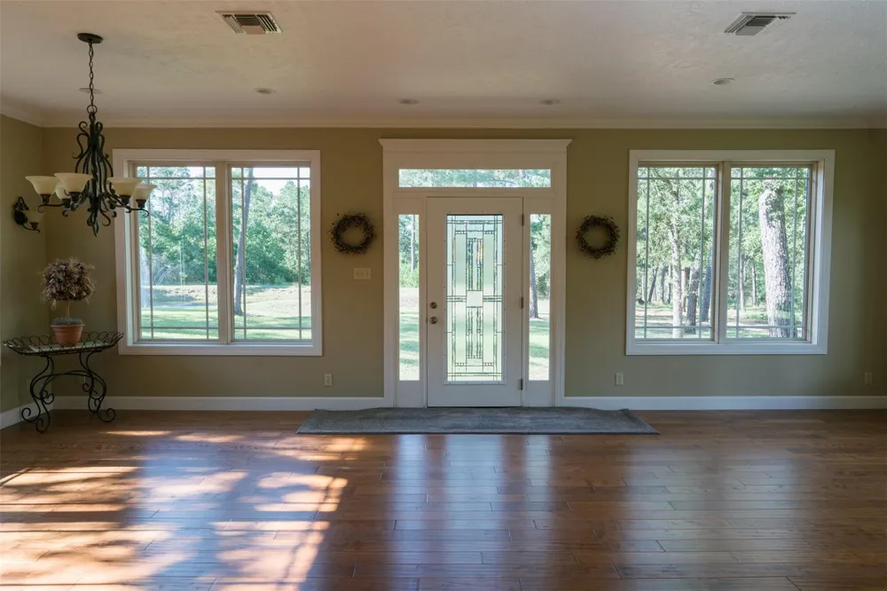 248 Jzj Lane La Grange, TX 78945