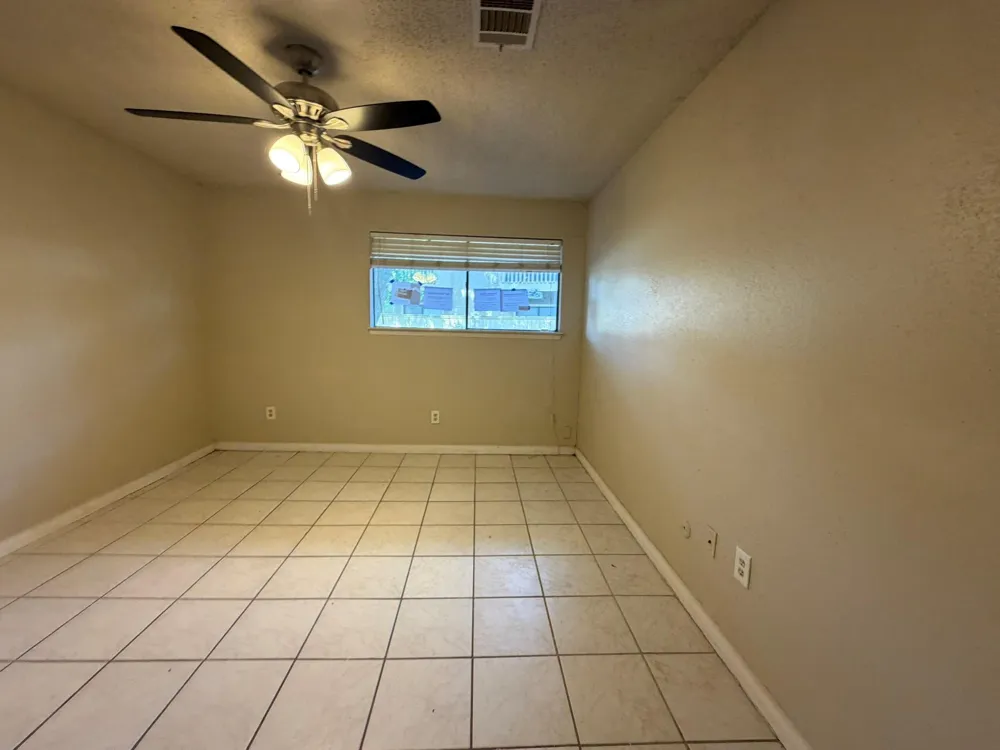 9333 Pagewood Lane Houston, TX 77063
