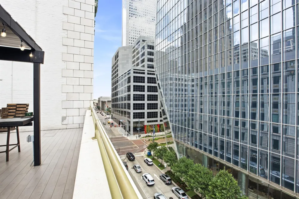 705 Main Street #209 Houston, TX 77002