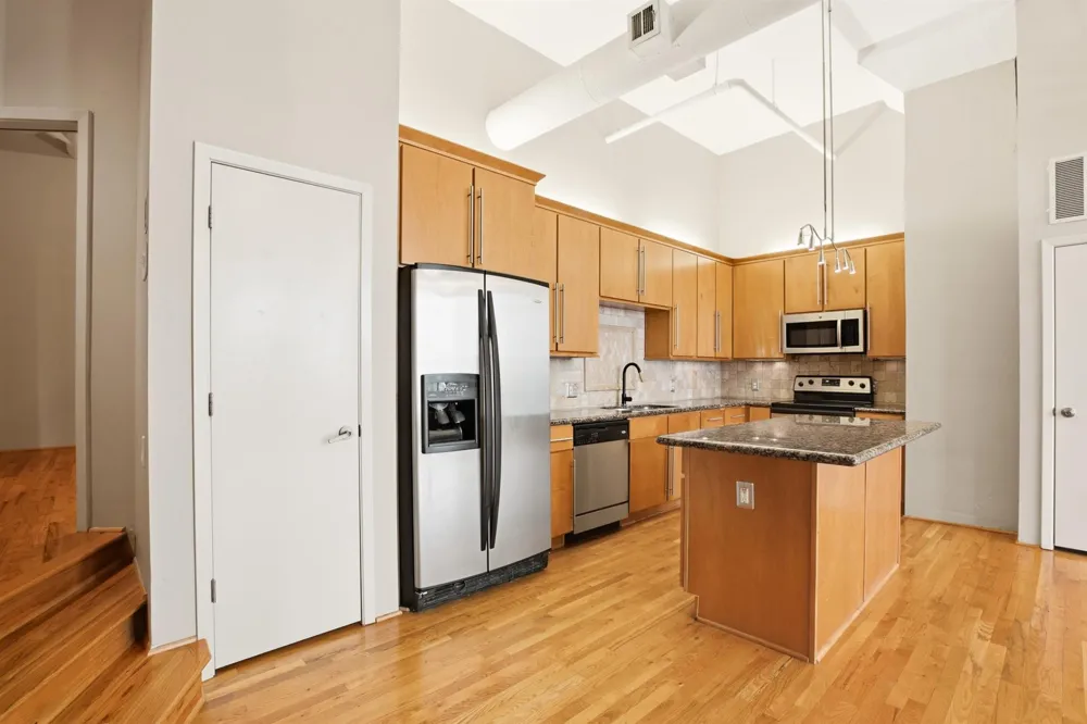 705 Main Street #209 Houston, TX 77002