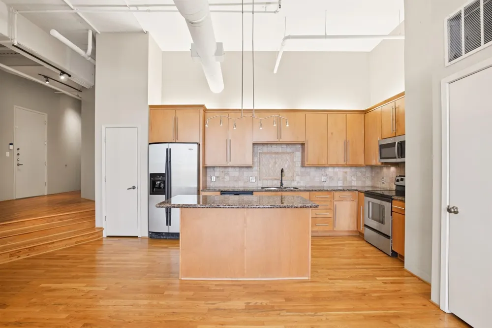 705 Main Street #209 Houston, TX 77002