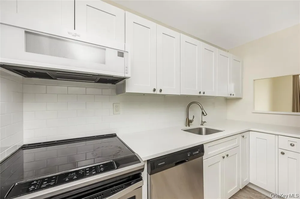 2 Richmond Road #6M Lido Beach, NY 11561