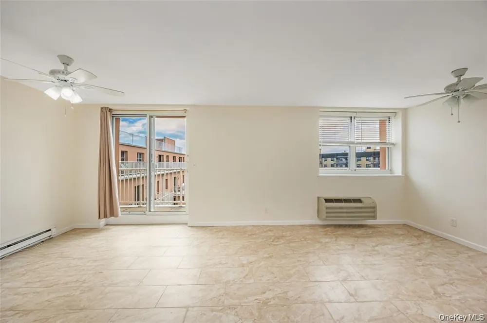 2 Richmond Road #6M Lido Beach, NY 11561