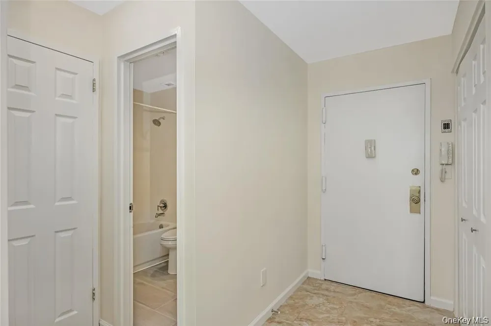2 Richmond Road #6M Lido Beach, NY 11561