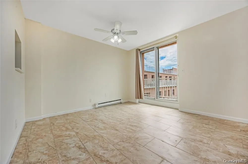 2 Richmond Road #6M Lido Beach, NY 11561