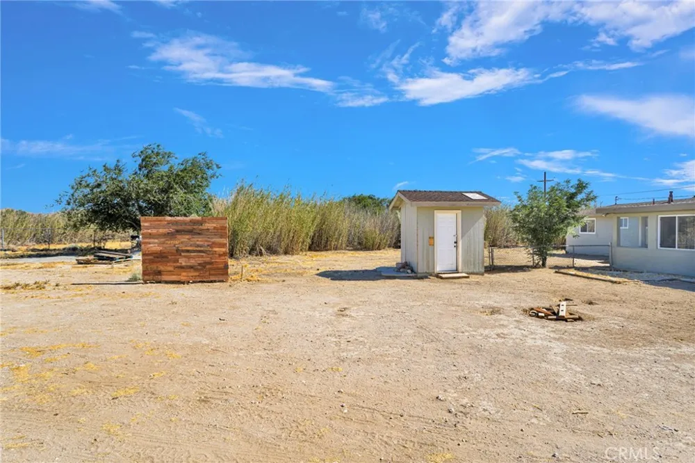 10650 Trade Post Lucerne Valley, CA 92356