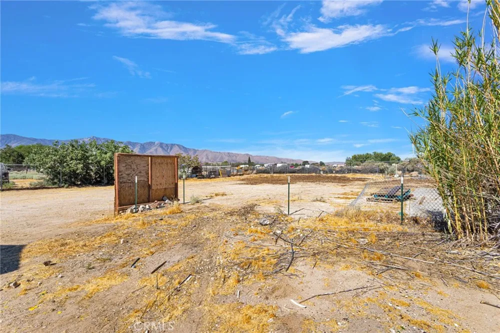 10650 Trade Post Lucerne Valley, CA 92356