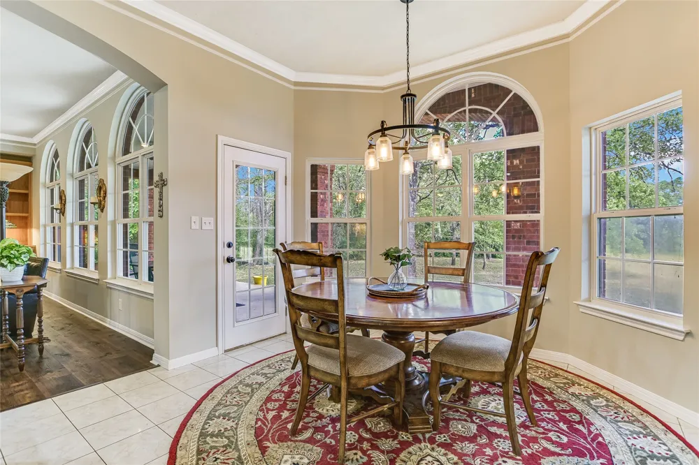 741 Knobbs Road McDade, TX 78650