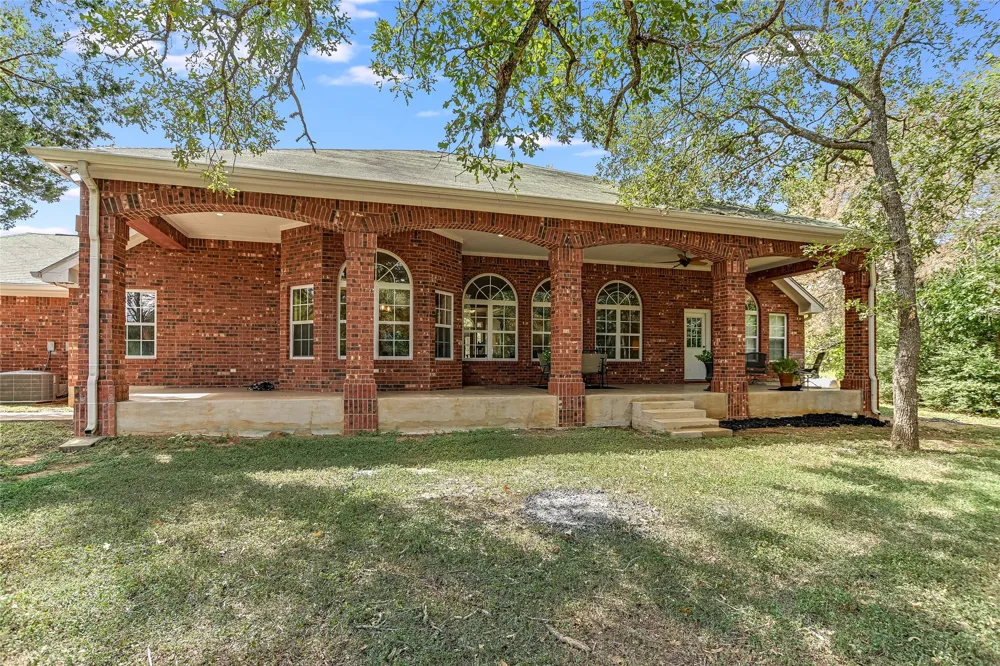 741 Knobbs Road McDade, TX 78650