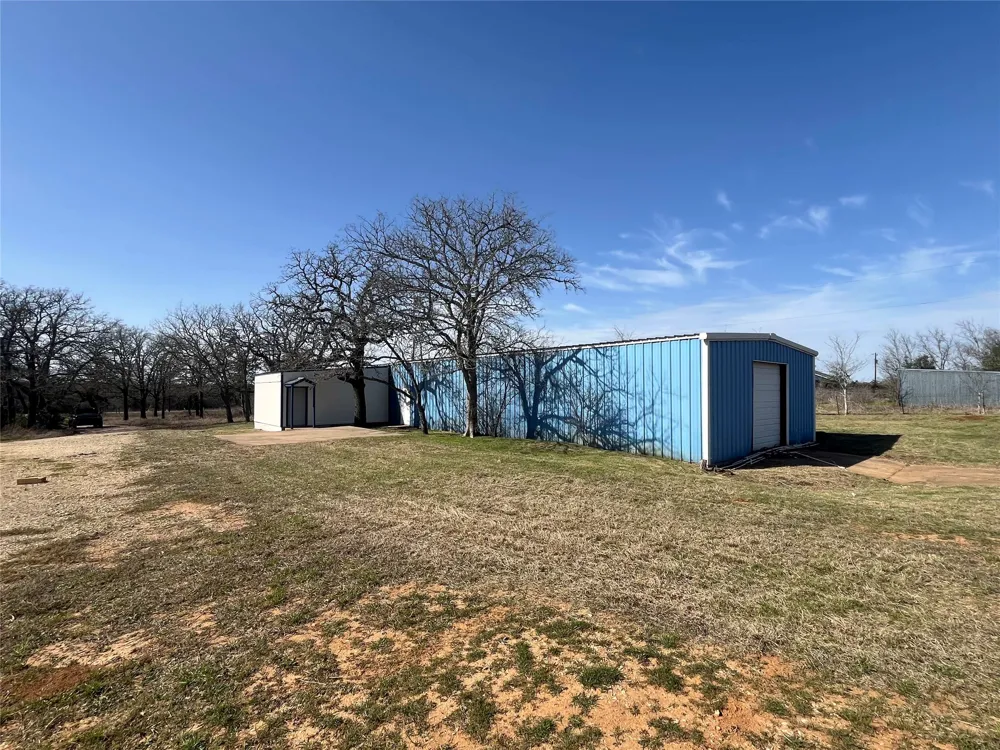 741 Knobbs Road McDade, TX 78650