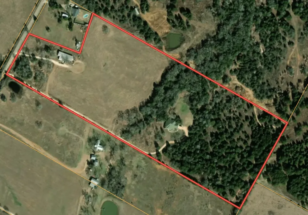 741 Knobbs Road McDade, TX 78650