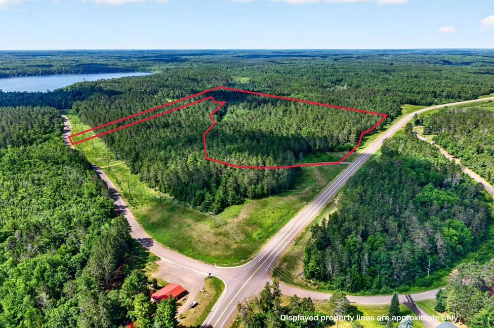 3307 State Road 77 Danbury, WI 54830