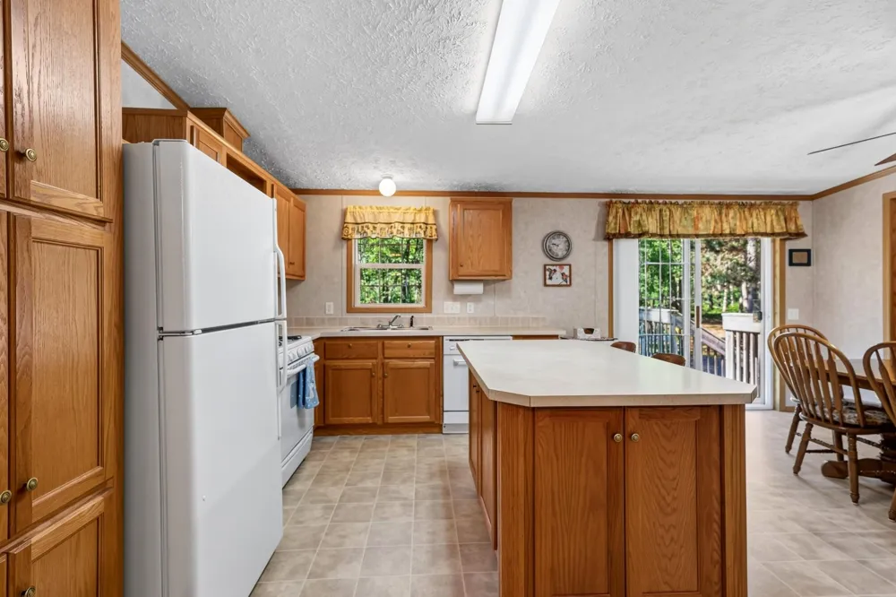 3307 State Road 77 Danbury, WI 54830