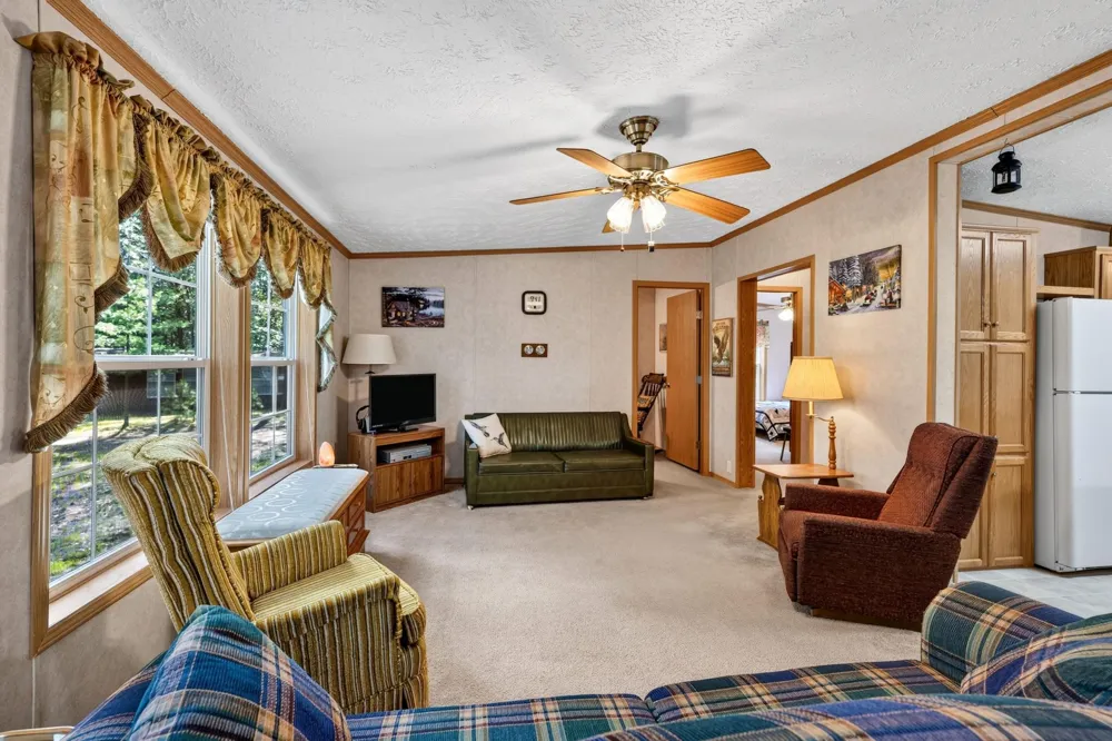 3307 State Road 77 Danbury, WI 54830