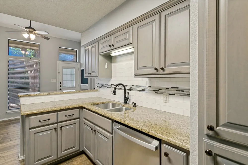 1103 Appleton Drive Mansfield, TX 76063