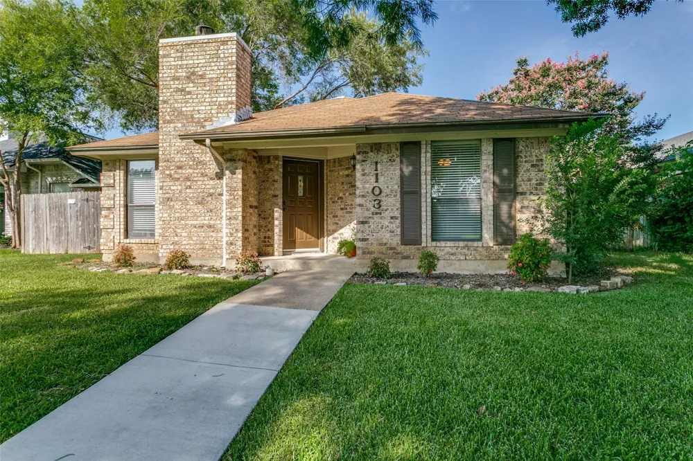 1103 Appleton Drive Mansfield, TX 76063