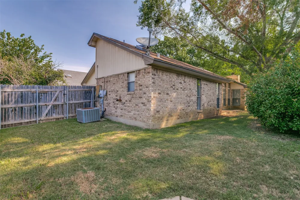 1103 Appleton Drive Mansfield, TX 76063