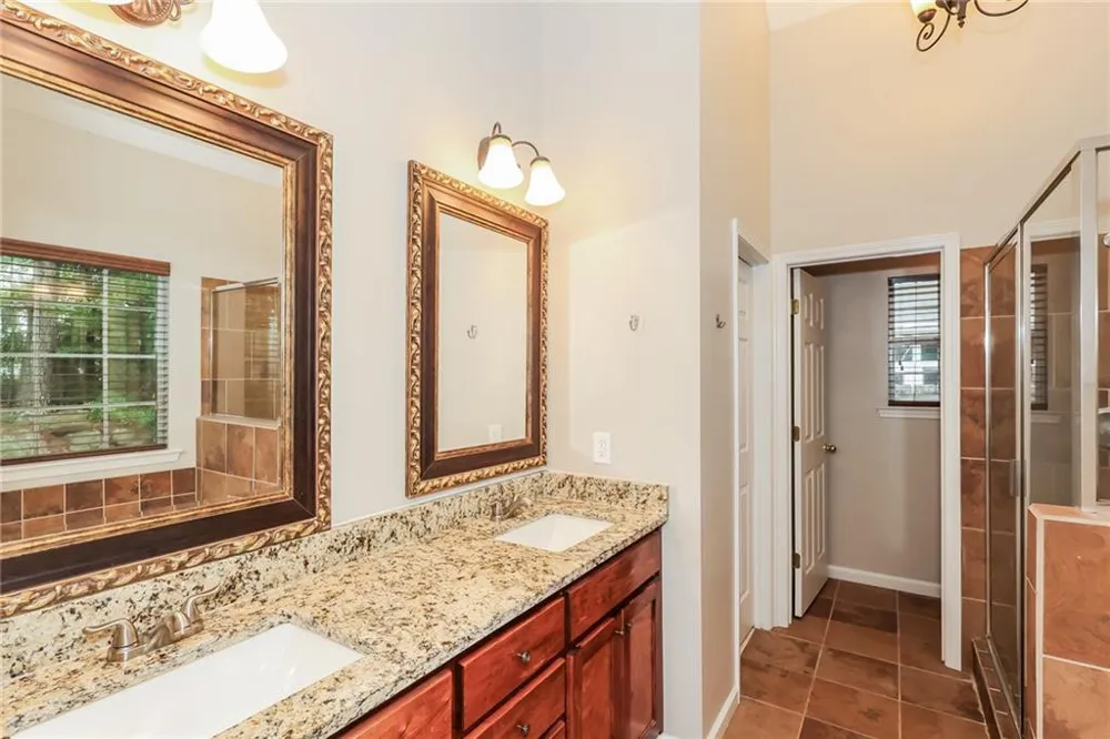 231 Turnbridge Circle Peachtree City, GA 30269