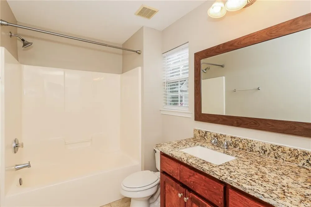 231 Turnbridge Circle Peachtree City, GA 30269