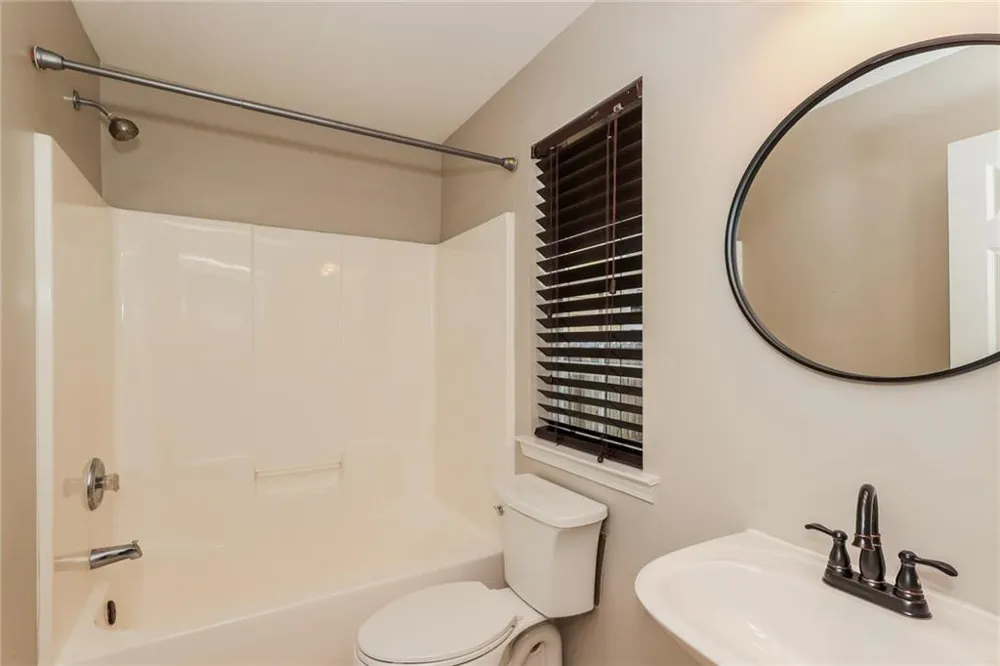 231 Turnbridge Circle Peachtree City, GA 30269