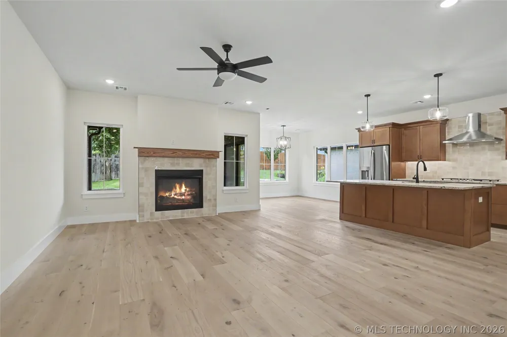 3107 Harbour Town Place Claremore, OK 74019