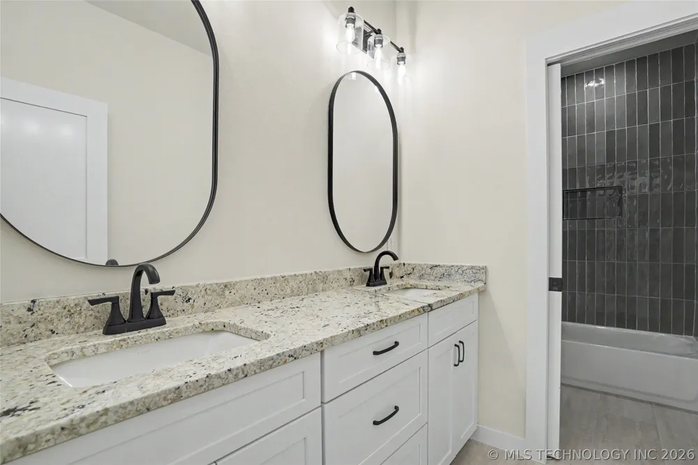 3107 Harbour Town Place Claremore, OK 74019
