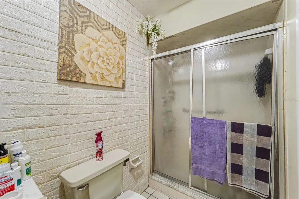 12435 KNOLLBROOK LANE Hudson, FL 34669