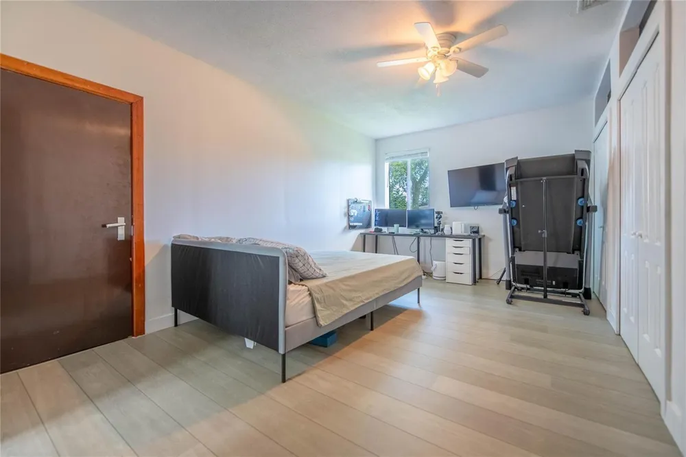 16670 SW 90th Avenue Palmetto Bay, FL 33157
