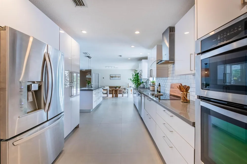 16670 SW 90th Avenue Palmetto Bay, FL 33157