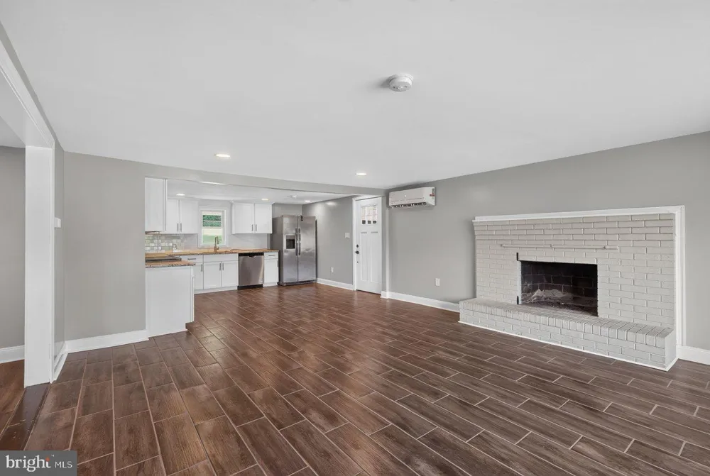 577 POND AVENUE Stanley, VA 22851