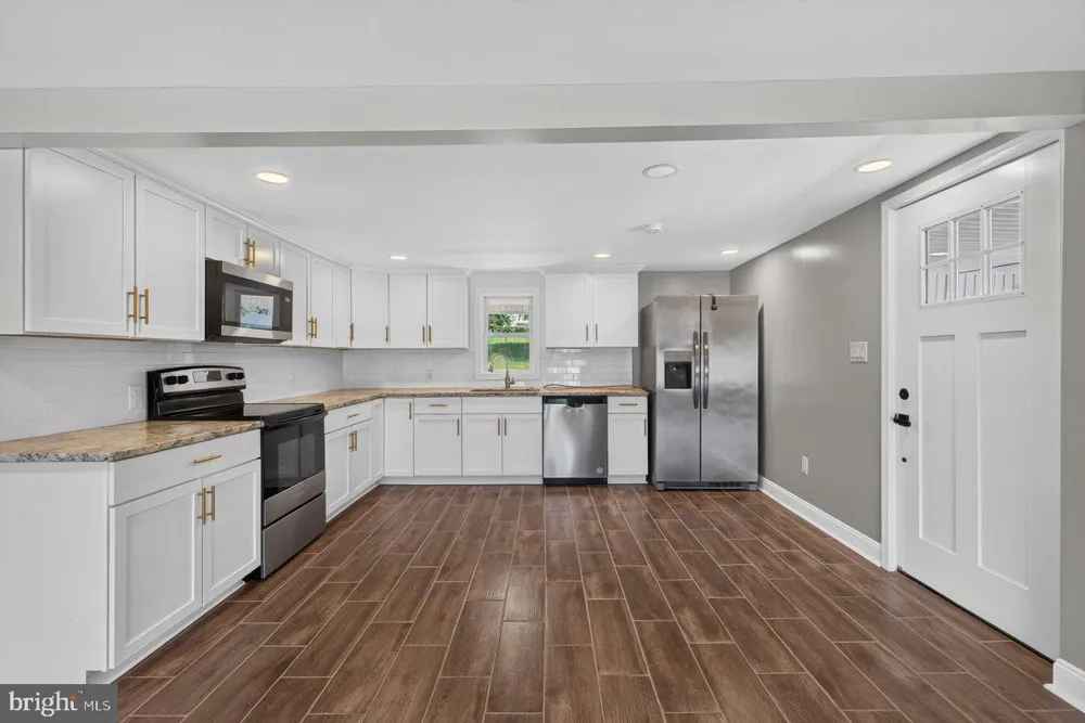 577 POND AVENUE Stanley, VA 22851