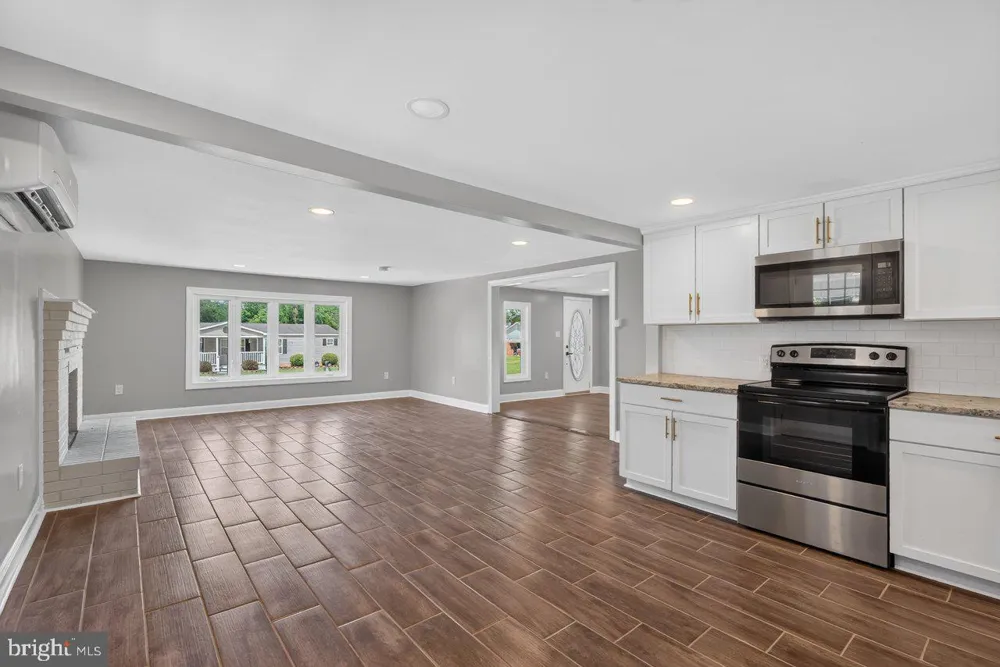 577 POND AVENUE Stanley, VA 22851