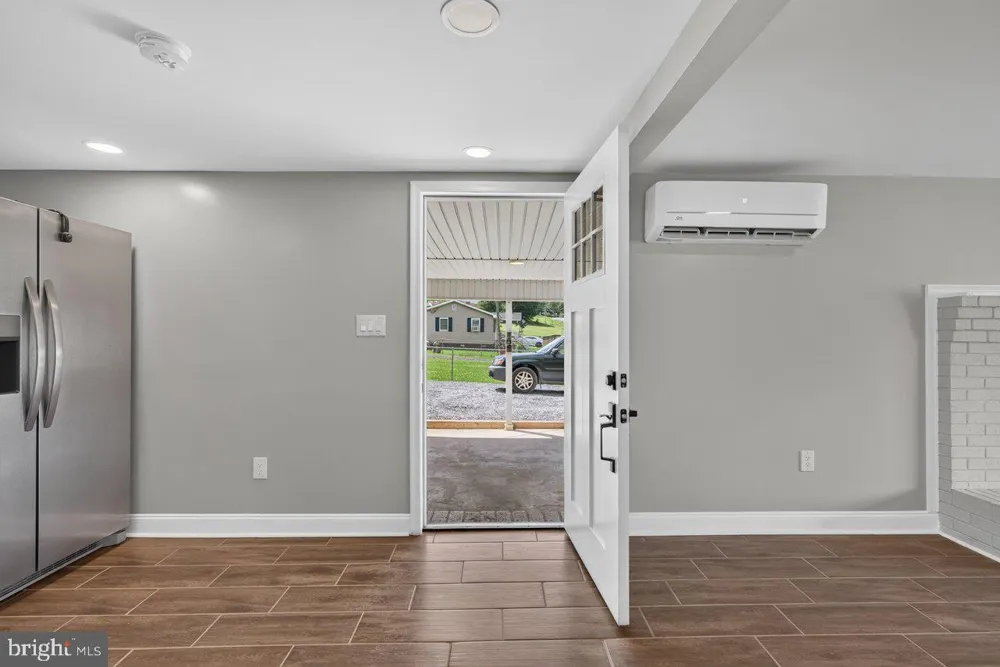 577 POND AVENUE Stanley, VA 22851
