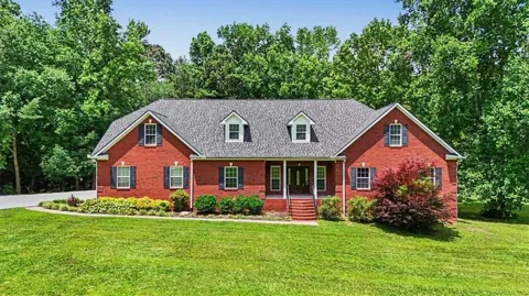 994 Rainey Rd