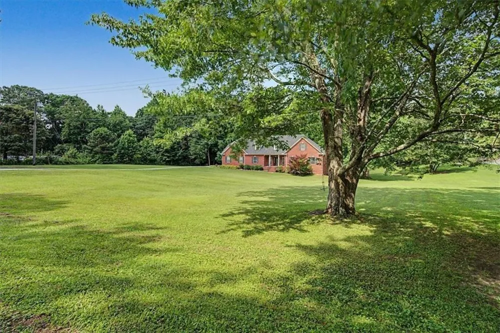 994 Rainey Rd Temple, GA 30179