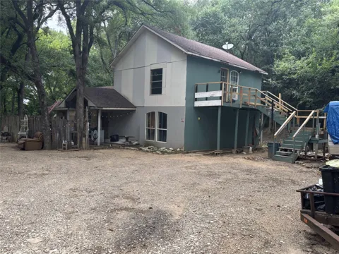 3916 Hidden Lake Court