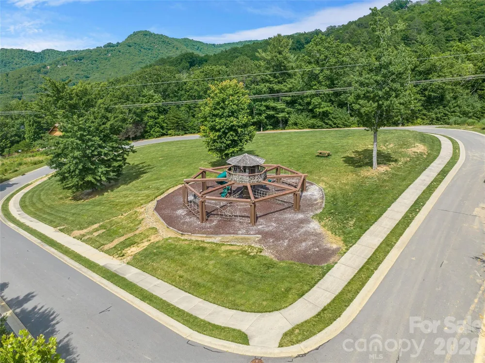 53 Old Lafayette Lane Black Mountain, NC 28711