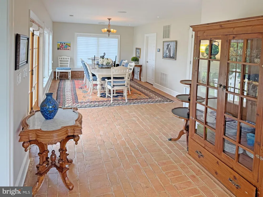 10590 MOUNTAIN SHADOW LANE Marshall, VA 20115