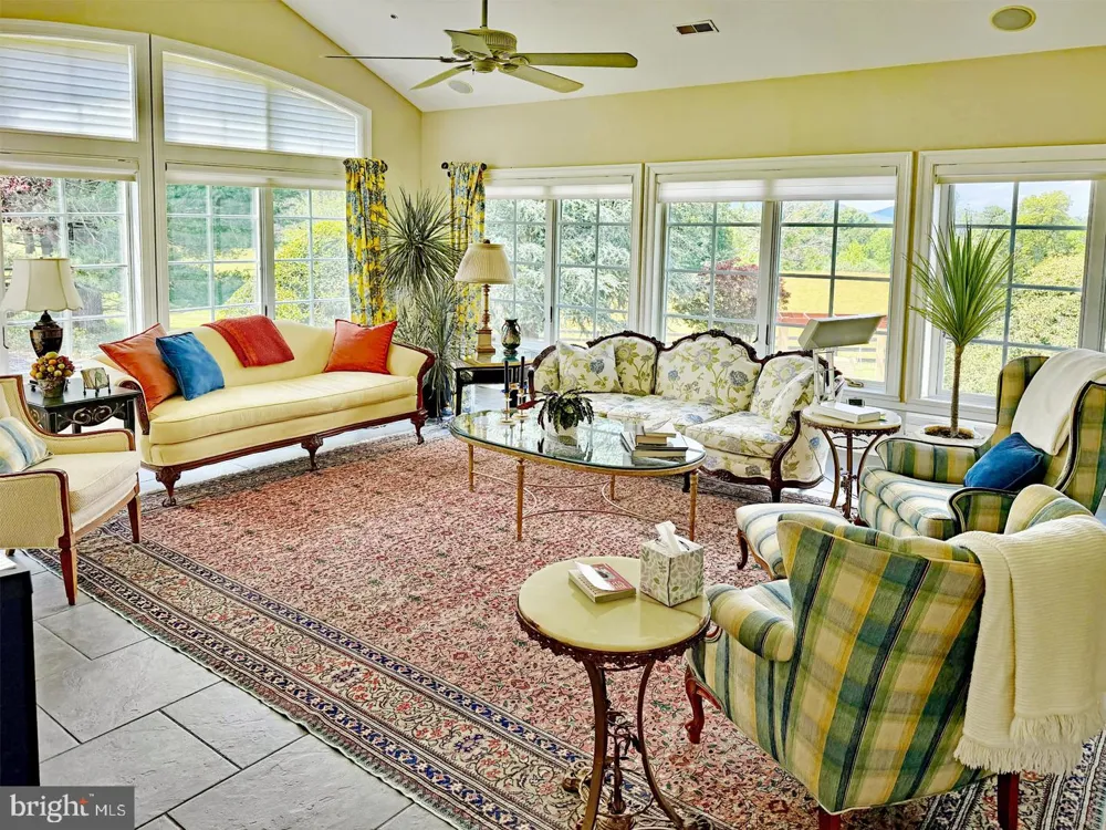 10590 MOUNTAIN SHADOW LANE Marshall, VA 20115