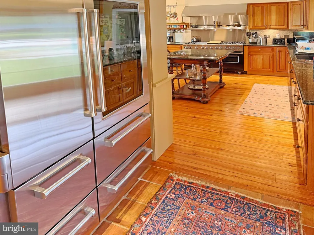 10590 MOUNTAIN SHADOW LANE Marshall, VA 20115