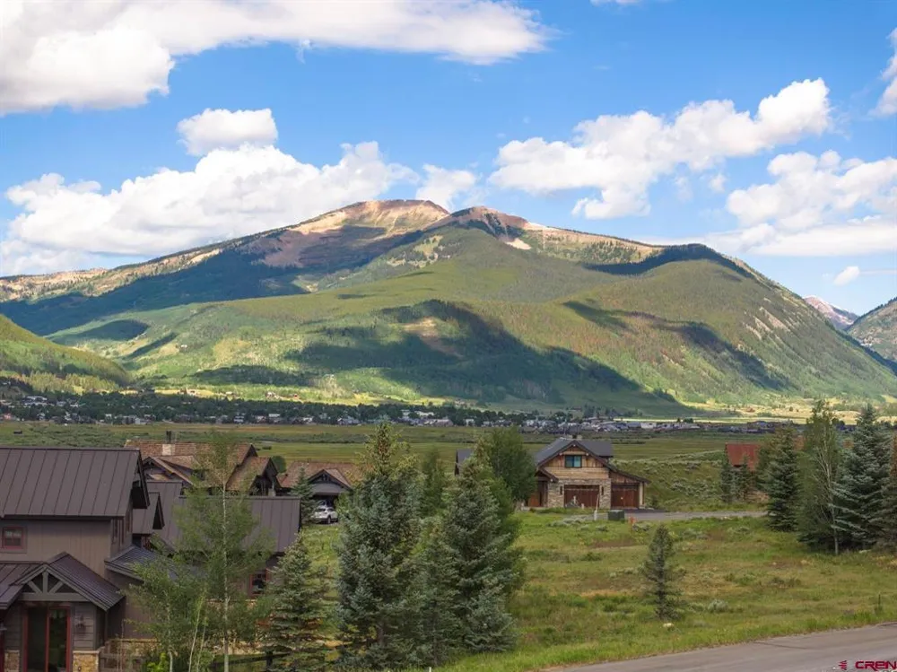 400 Country Club Drive Crested Butte, CO 81224