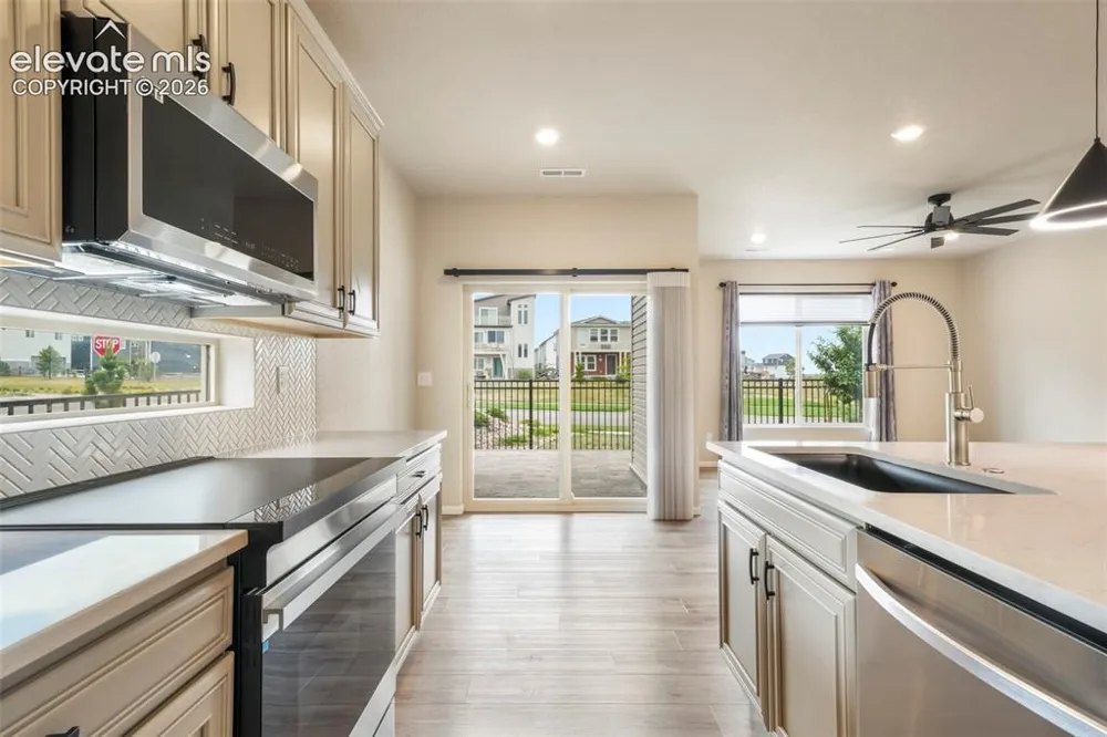 5697 Torrisdale View Colorado Springs, CO 80927