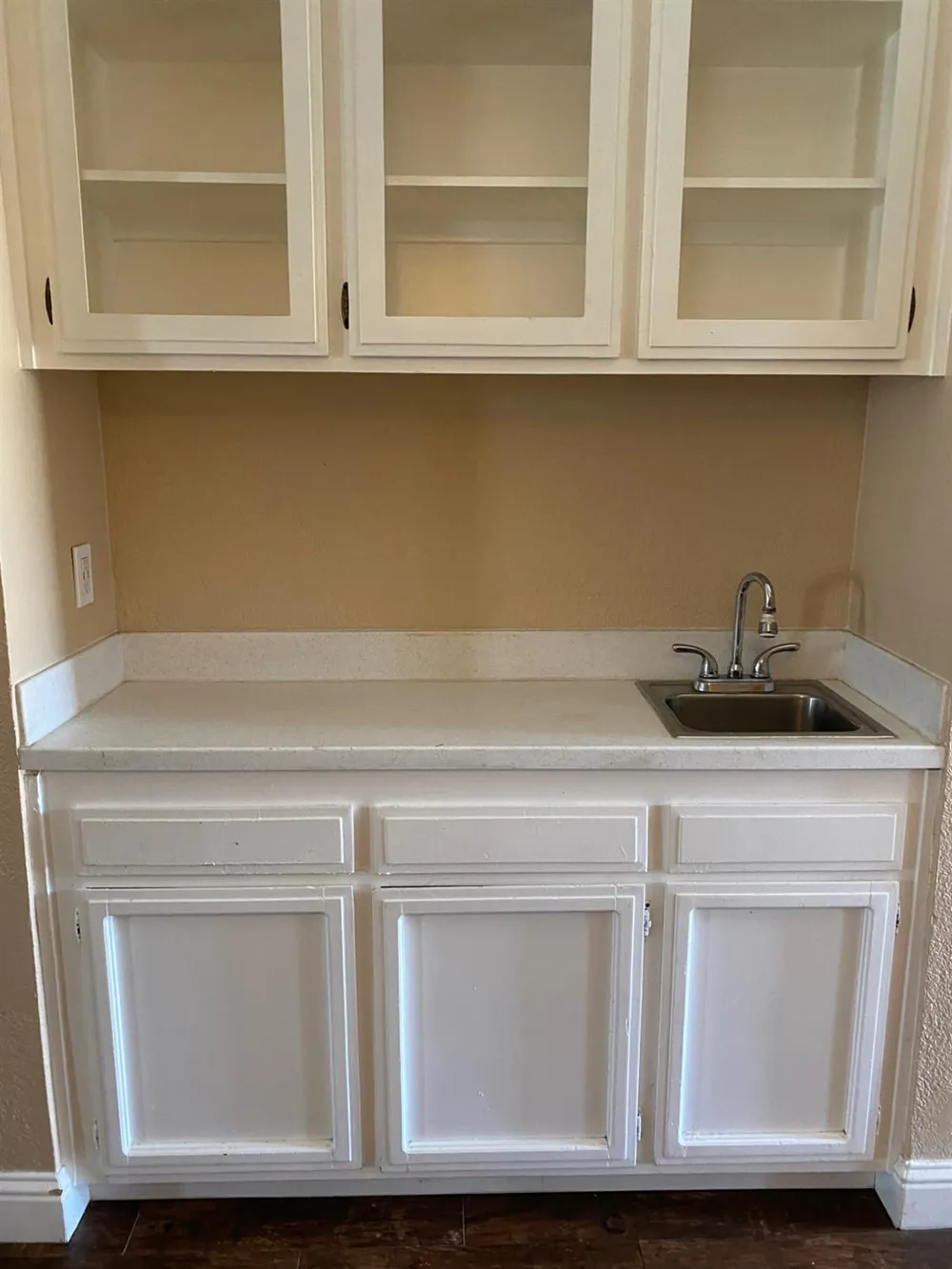 1027 W Dakota #119 Fresno, CA 93705