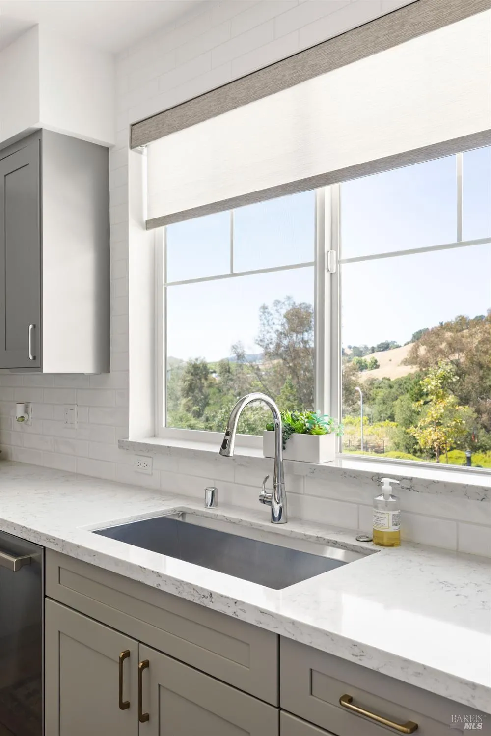 273 Gambrel Circle Santa Rosa, CA 95403
